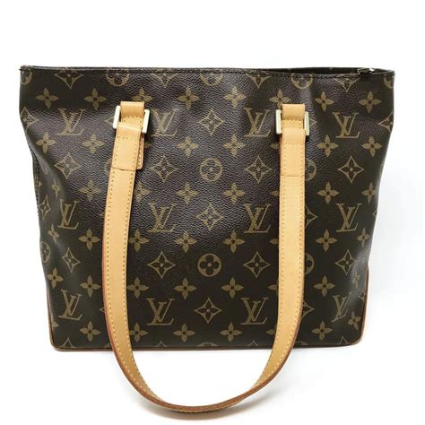 Louis Vuitton resale boutique